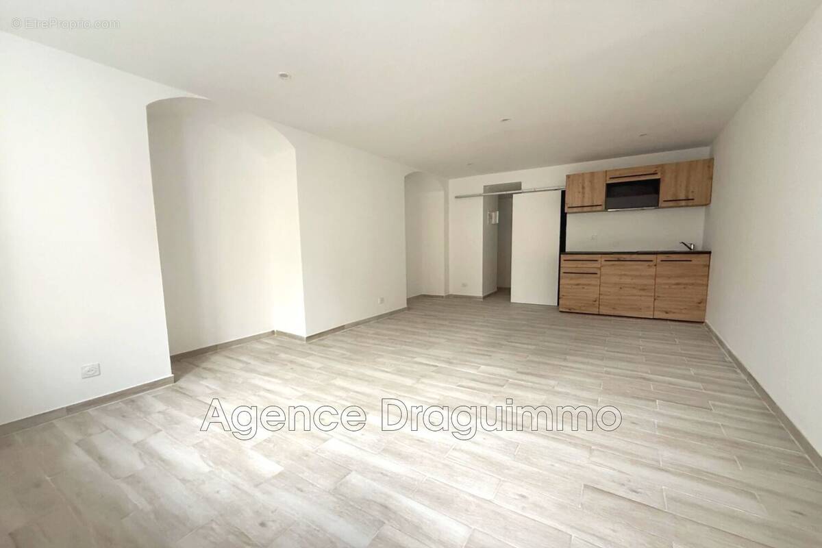 Appartement à DRAGUIGNAN