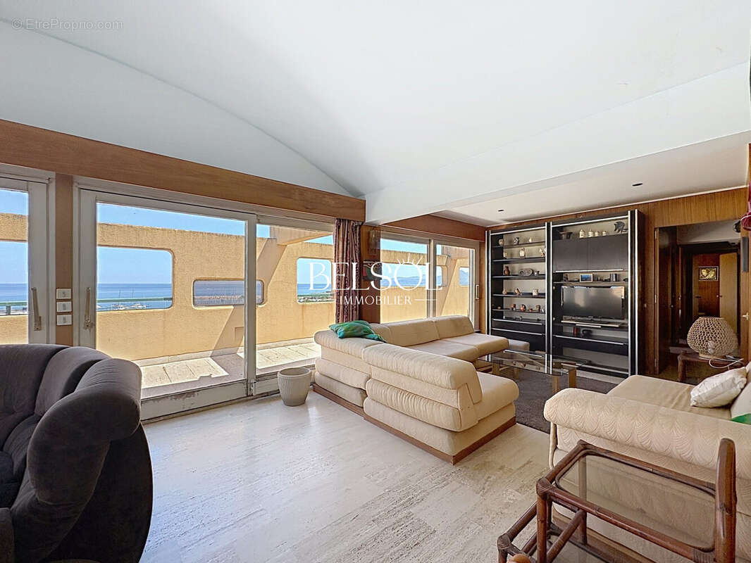 Appartement à SAINT-CYPRIEN