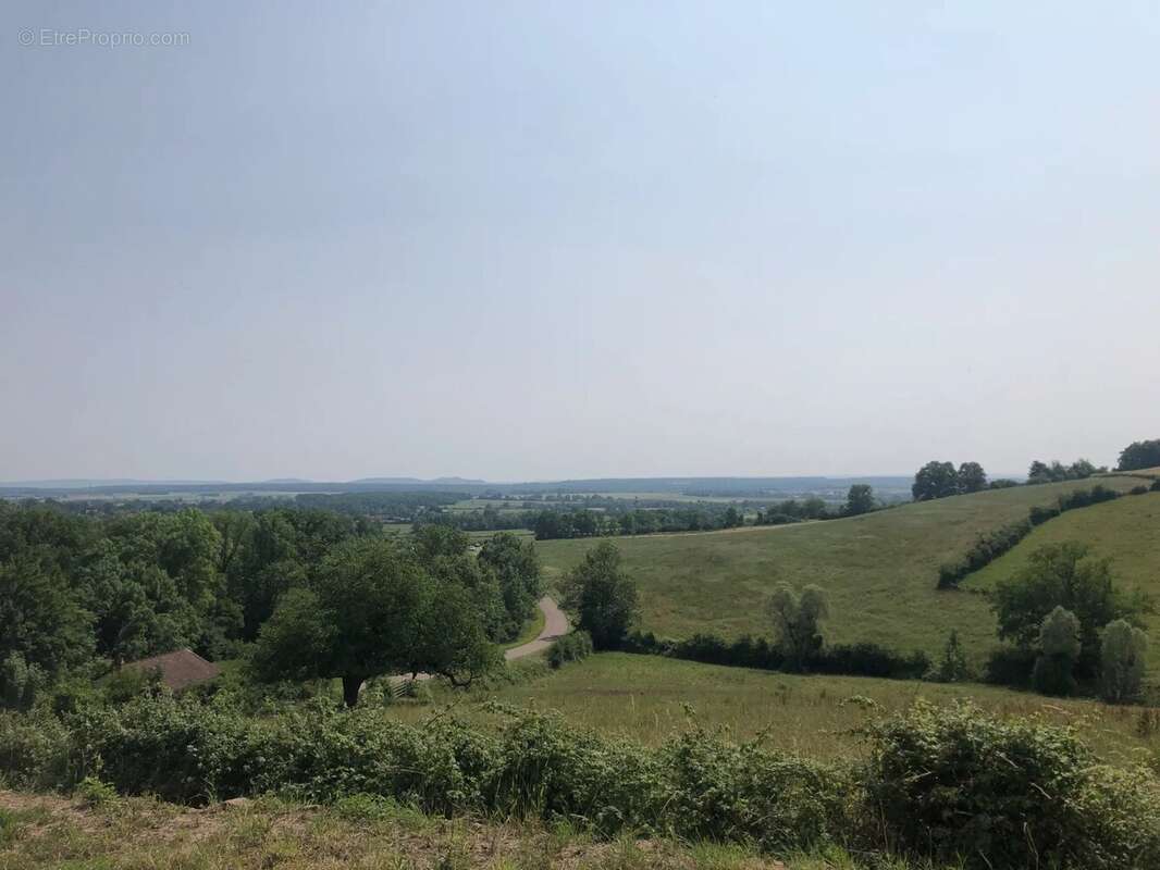 Maison à VILLARS-ET-VILLENOTTE