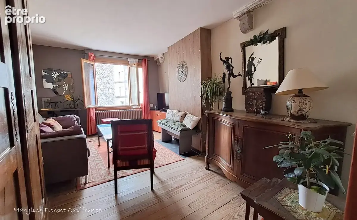 Maison T5 de 105 m² – Cour sans vis-à-vis, Véranda, Terrasse, Garage et dépendance - photo 9