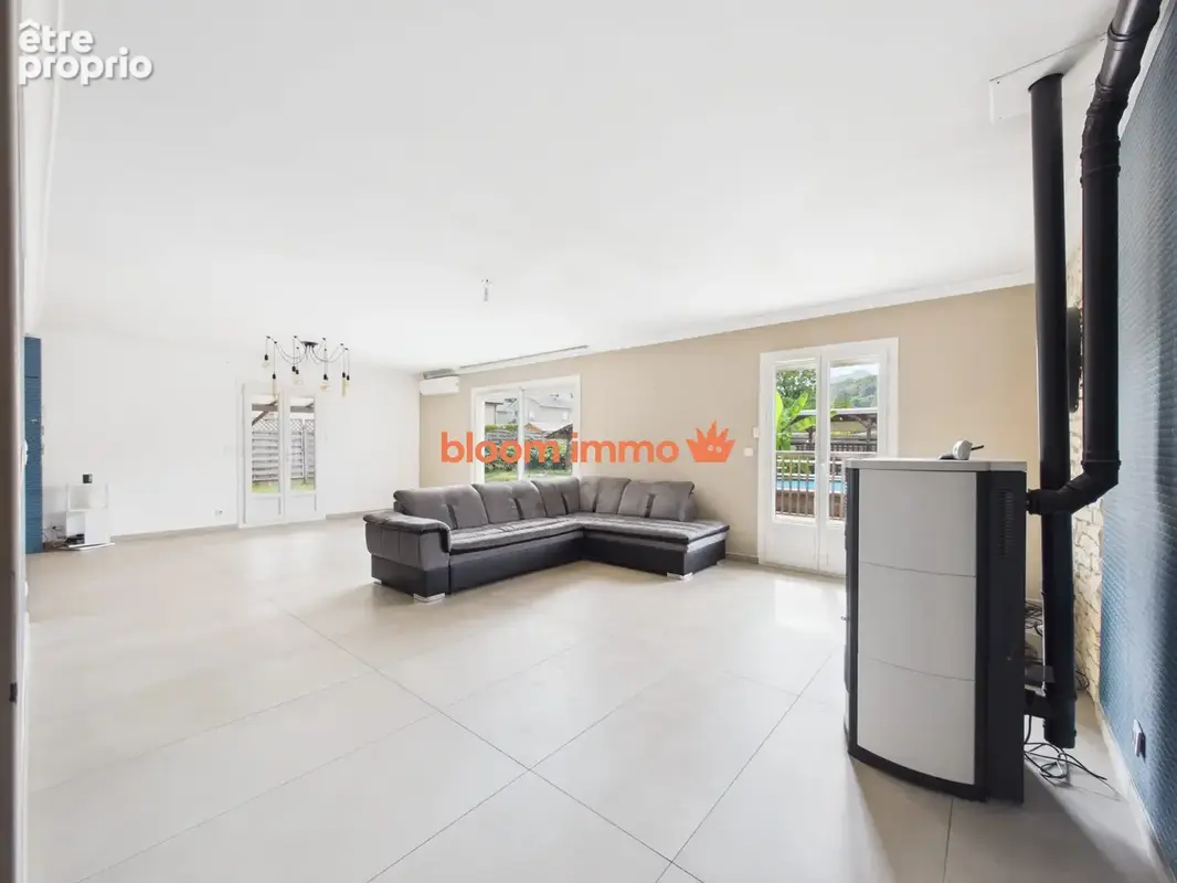 SALON / SALLE A MANGER