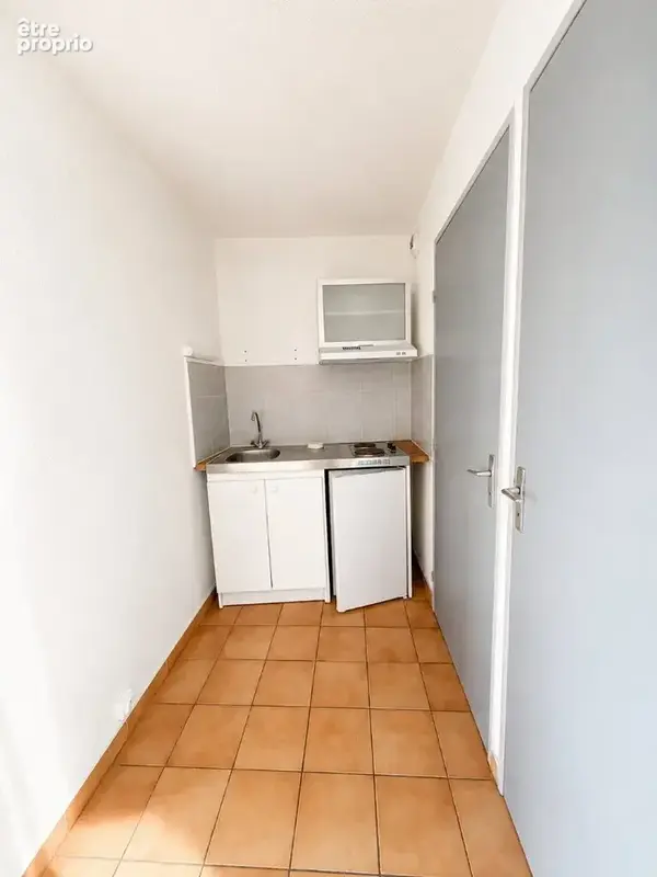 Sète centre  t2 26,50 m²  investissement / profession libérale - photo 4
