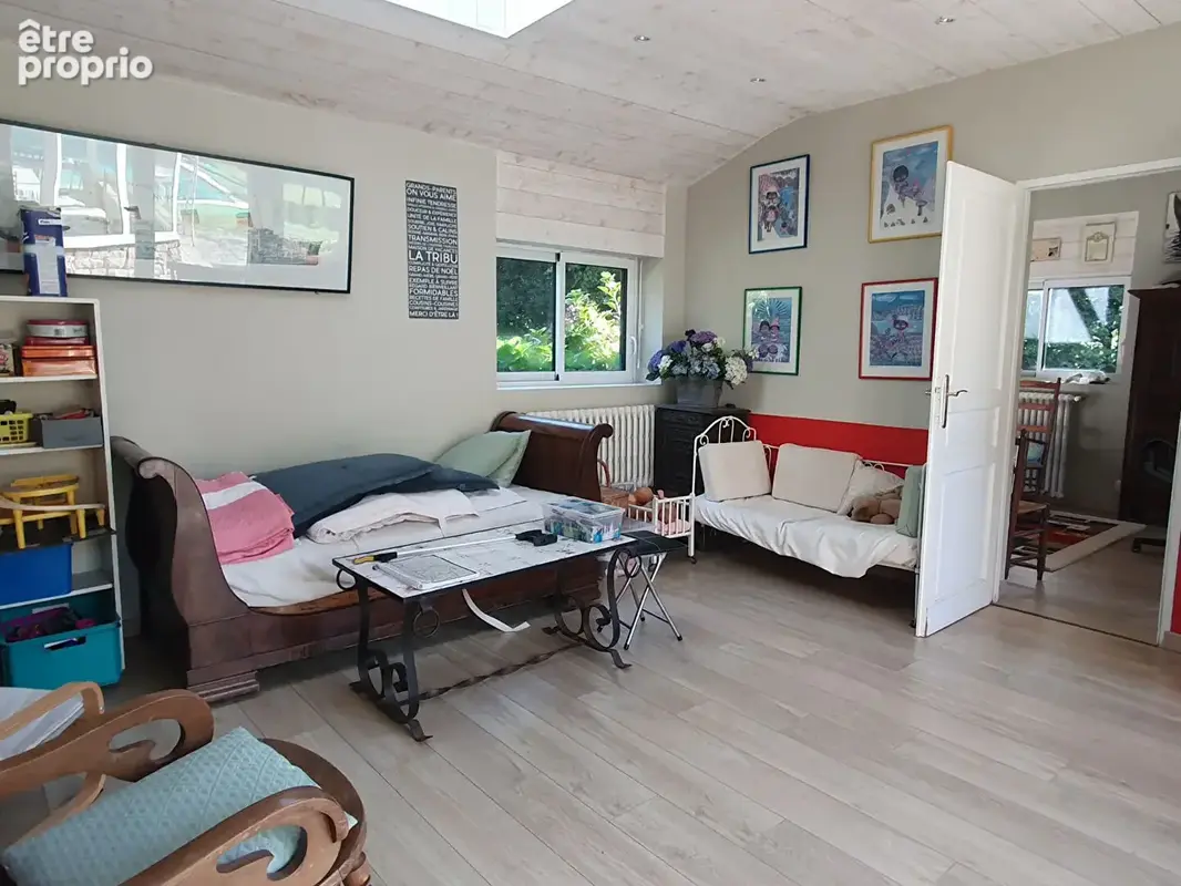 Maison Pluvigner 10 pièce(s) 200 m2 - photo 9