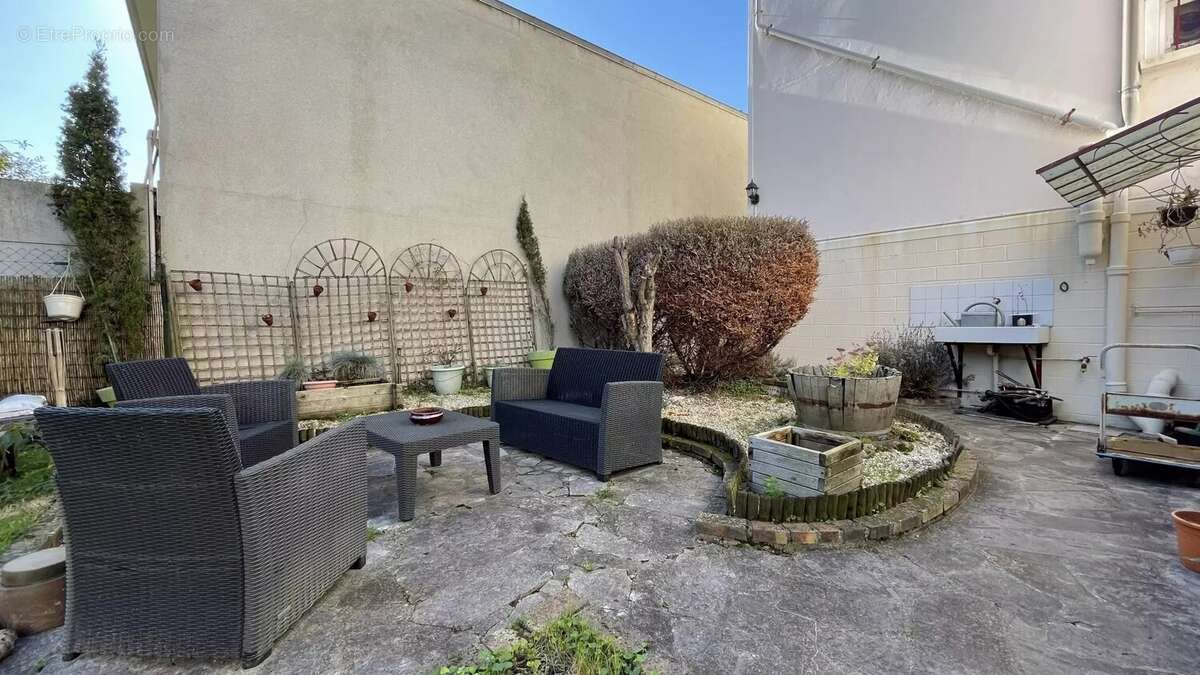 Maison à VILLEMOMBLE