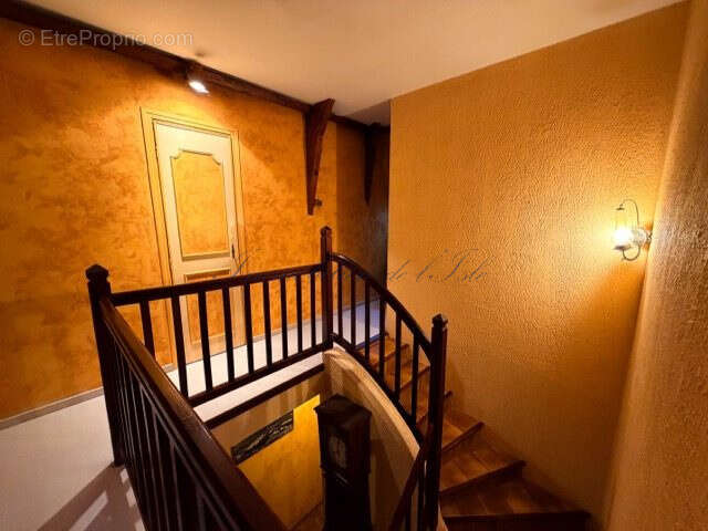 Maison à CHAMPCEVINEL