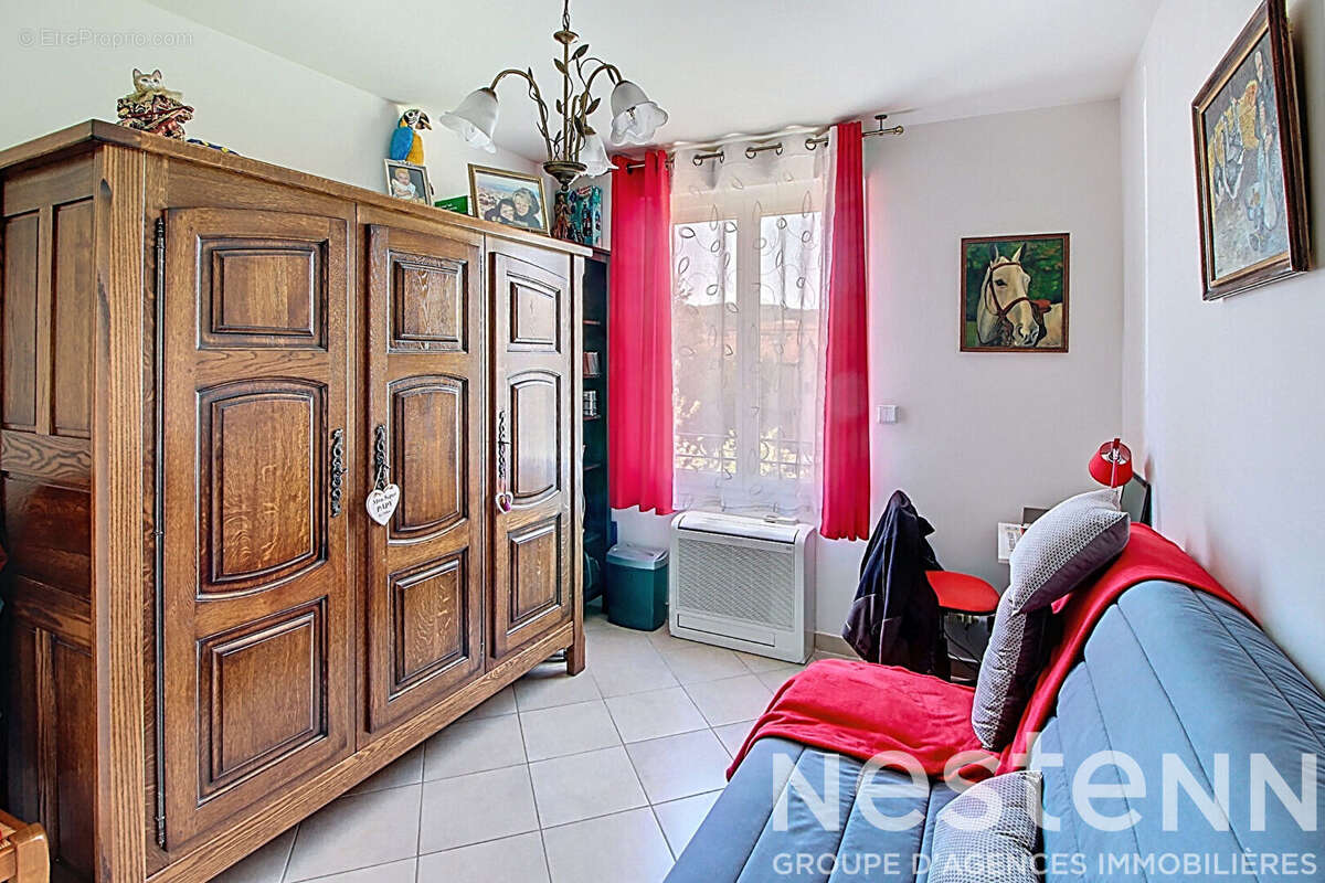 Appartement à SALERNES