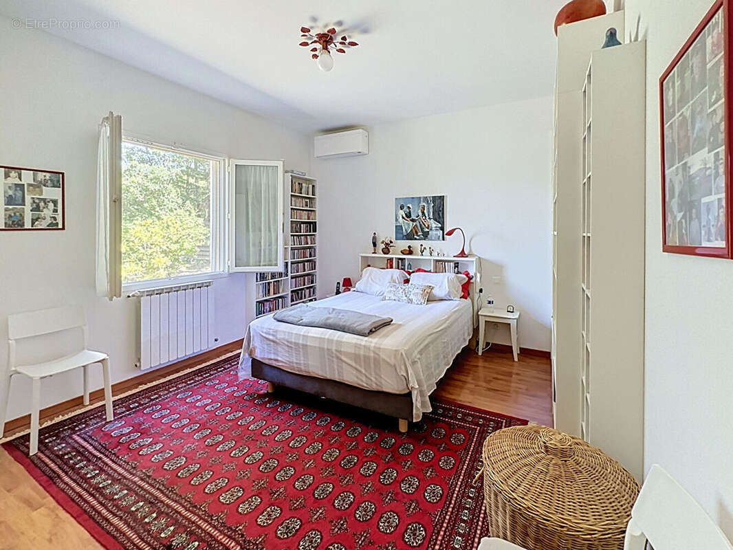 A vendre Maison Montauban (82) 5 chambres 185 m2 piscine garage  clim - photo 9