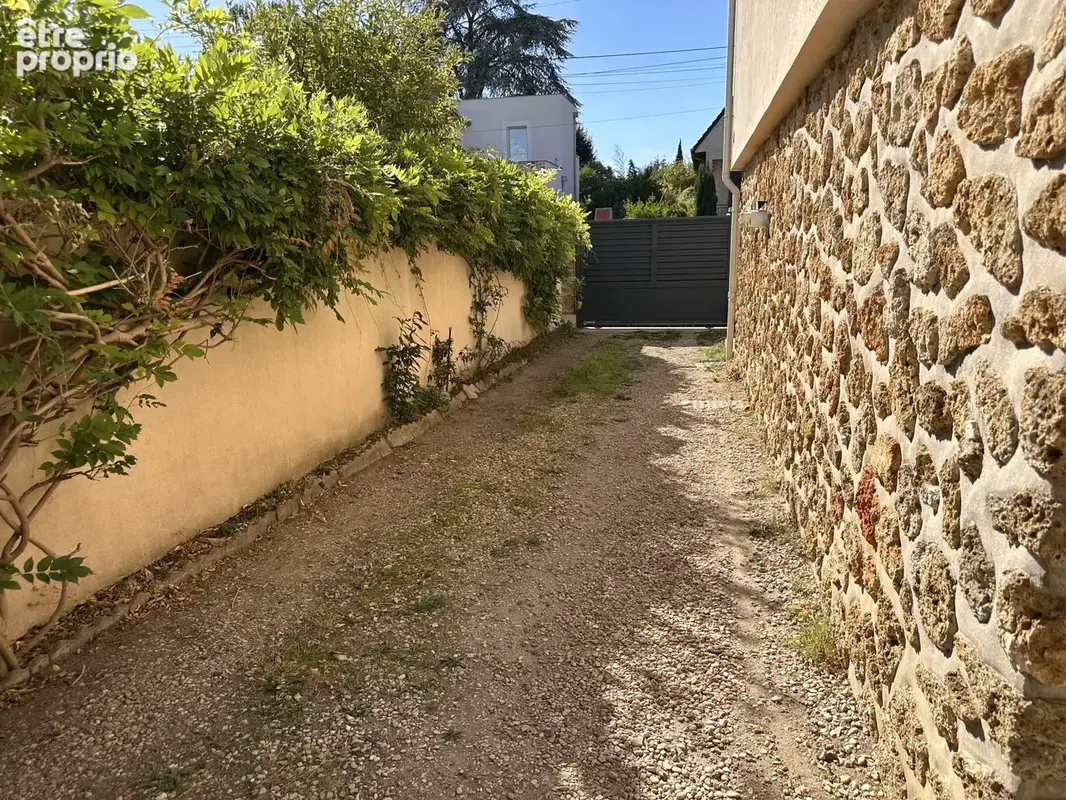 Maison à vendre avec 4 chambres à 500 m du centre gare - photo 18