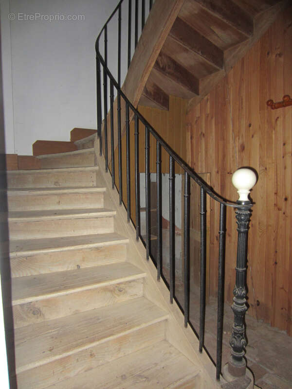 Maison à LEZAT-SUR-LEZE