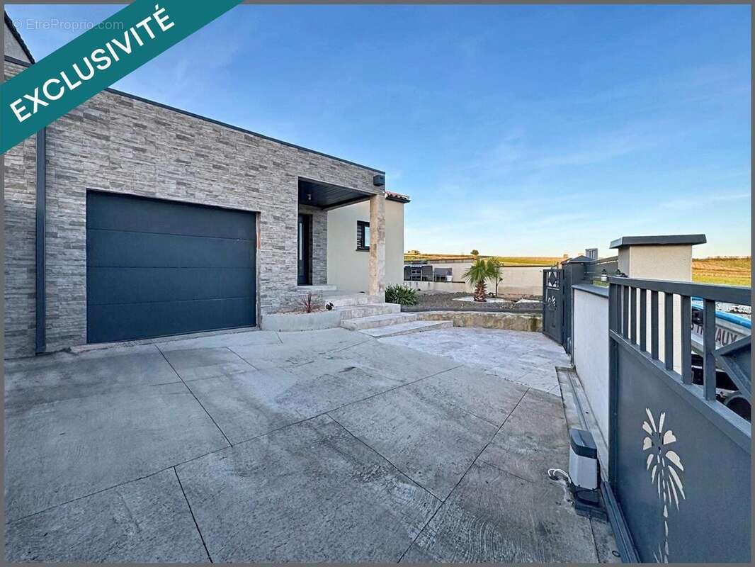 Photo 2 - Maison à VILLENEUVE-MINERVOIS