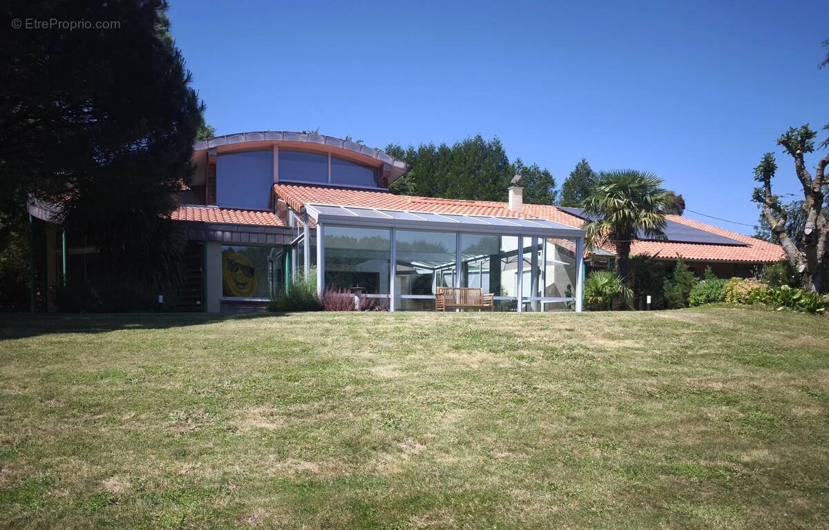 Maison à BRESSUIRE