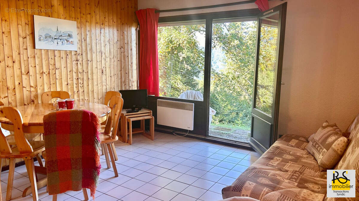 Appartement à ARACHES-LA-FRASSE