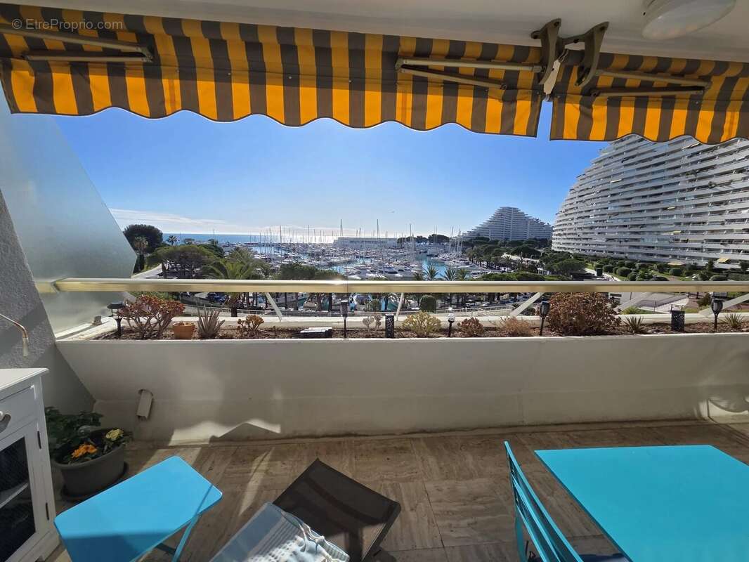 Appartement à VILLENEUVE-LOUBET