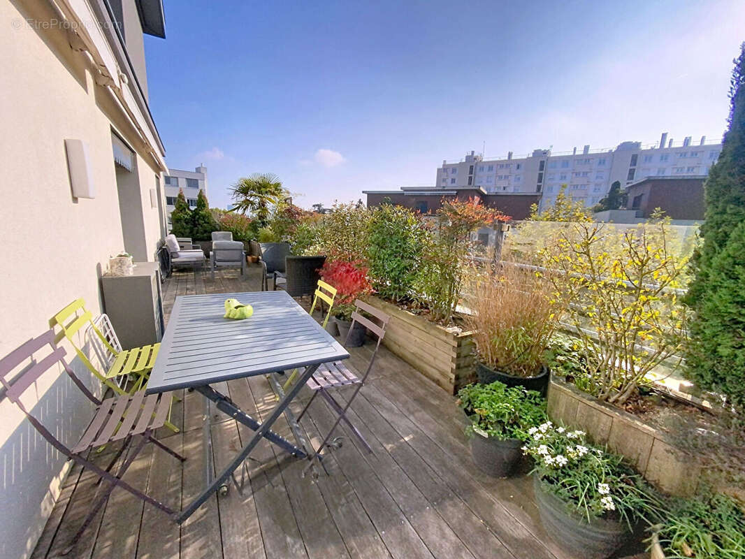 Appartement à CALUIRE-ET-CUIRE