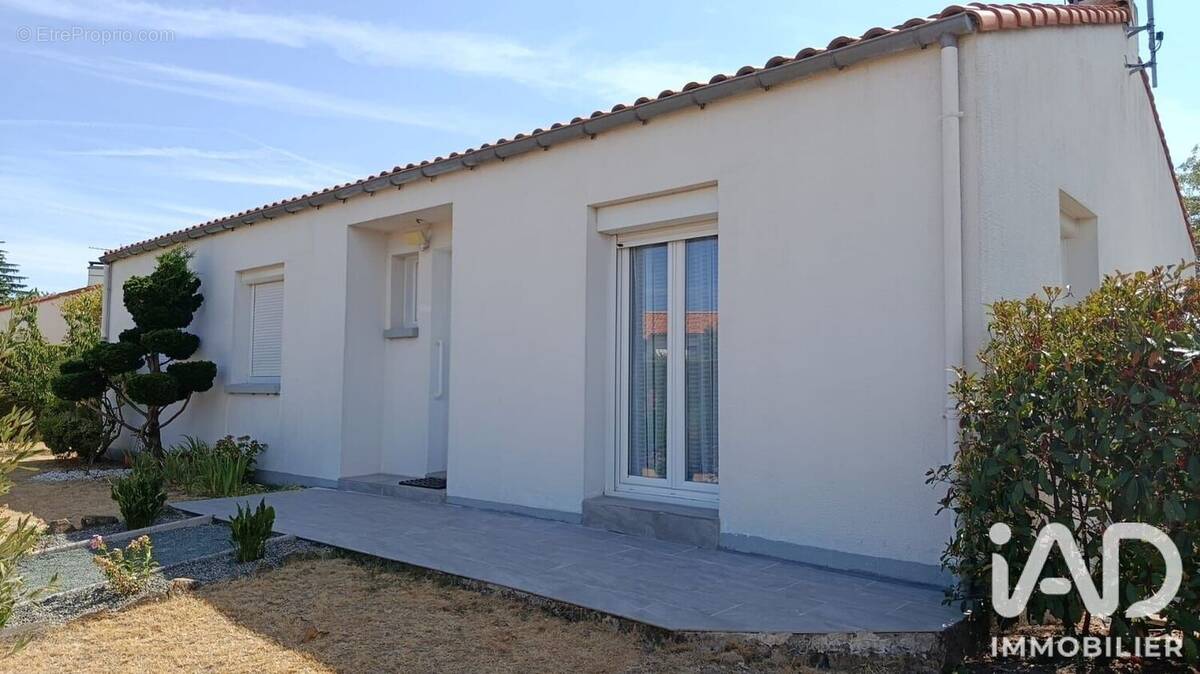Photo 1 - Maison à SAINT-AUBIN-DES-ORMEAUX