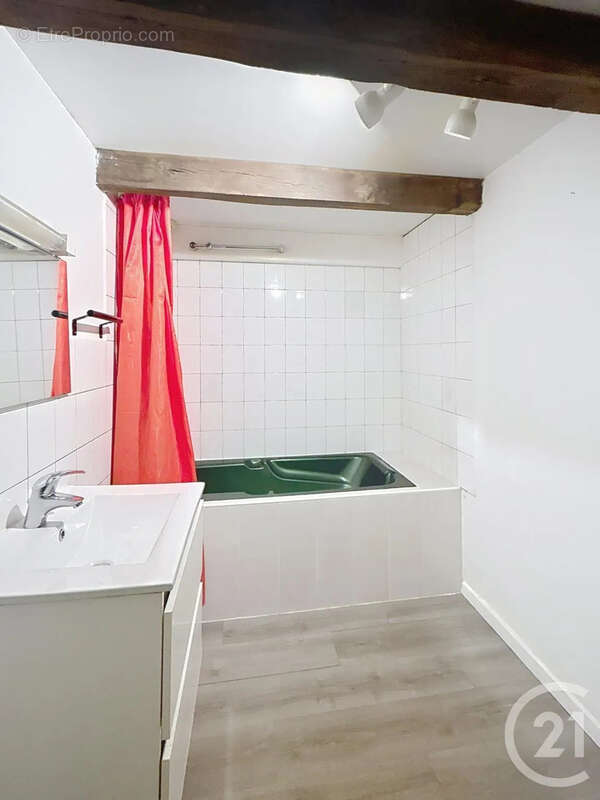 Maison à CHARMOIS-DEVANT-BRUYERES