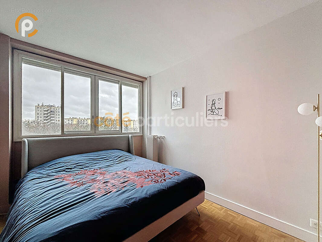 Appartement à PARIS-12E