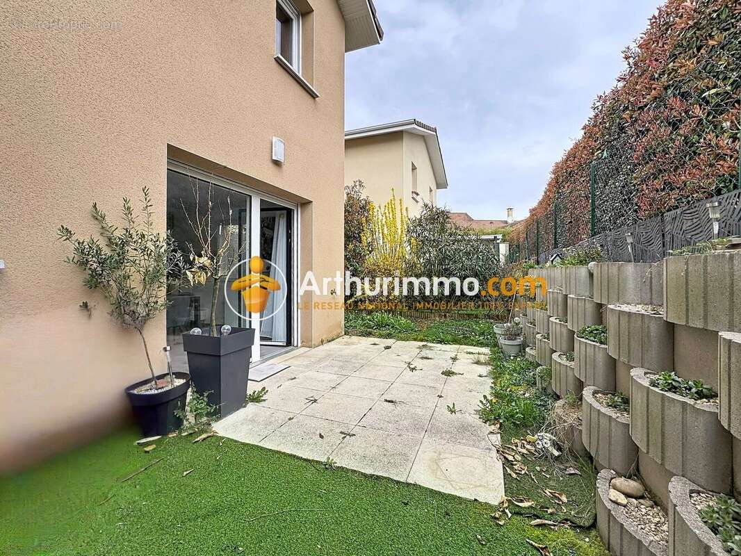 Maison à BOURGOIN-JALLIEU