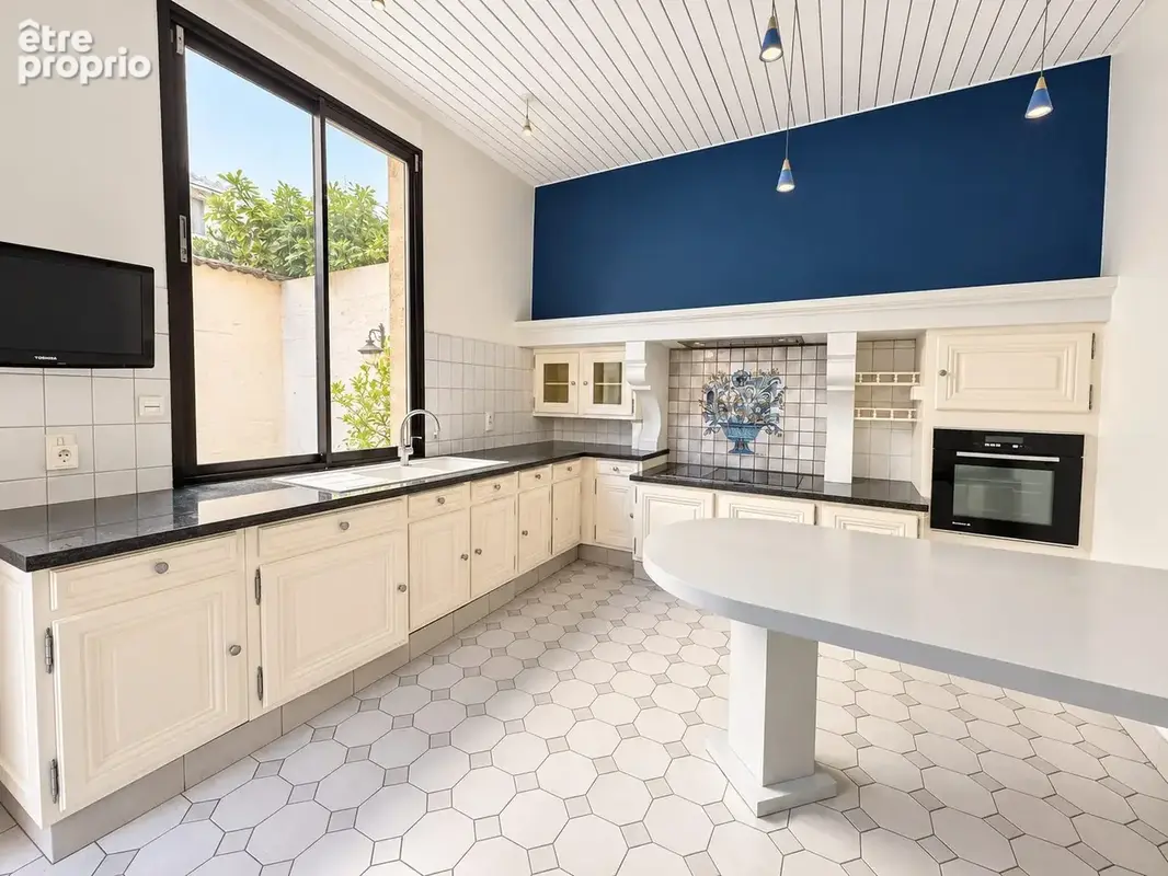 Maison 10 pièces 235 m² à vendre à Bordeaux (33000) - photo 5