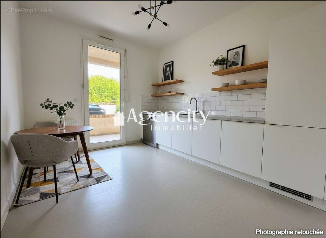 Appartement à TORCY