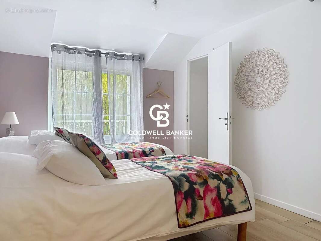 Maison à ORLY-SUR-MORIN