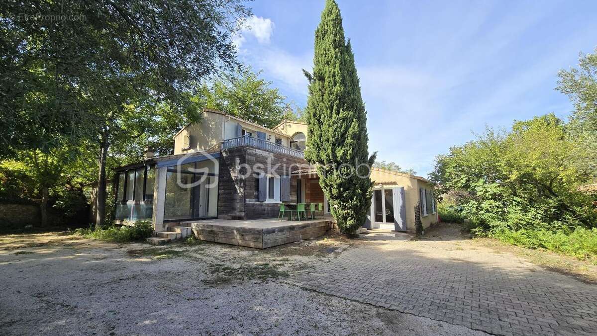 Maison à BAGNOLS-SUR-CEZE