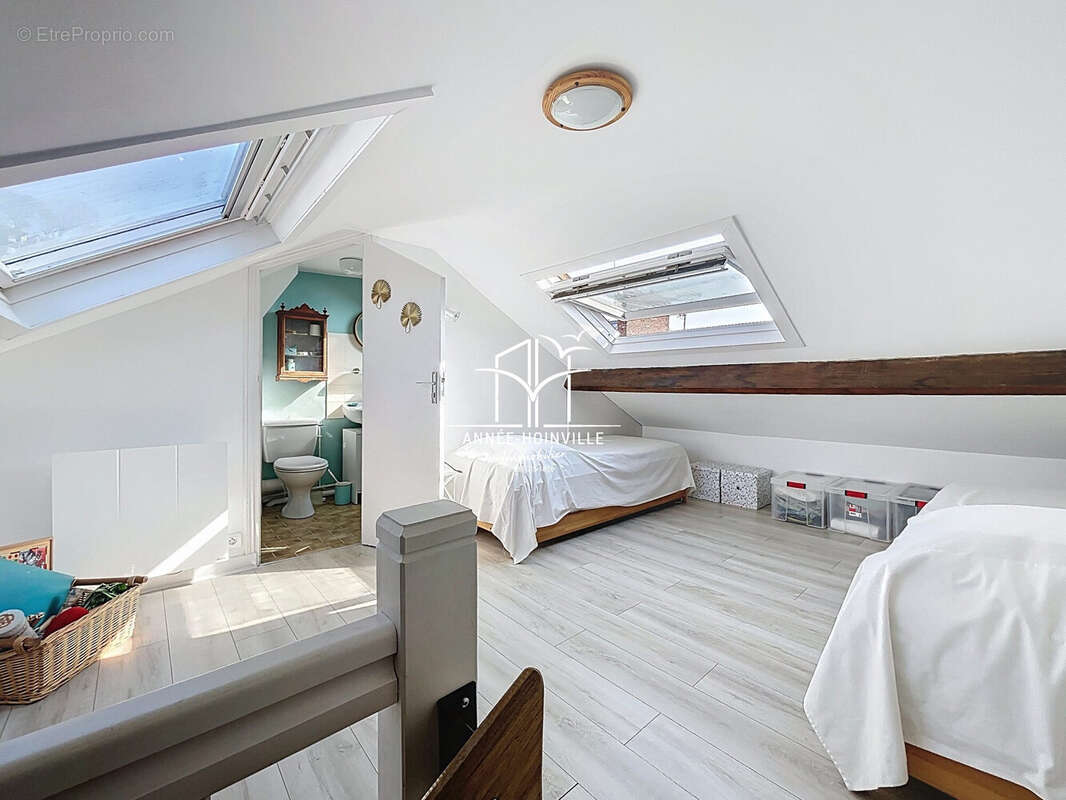 Appartement à TROUVILLE-SUR-MER