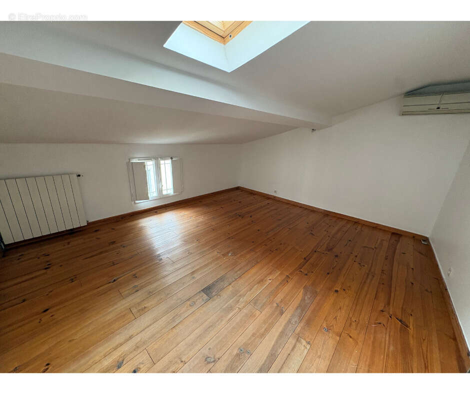 Appartement à REVEL