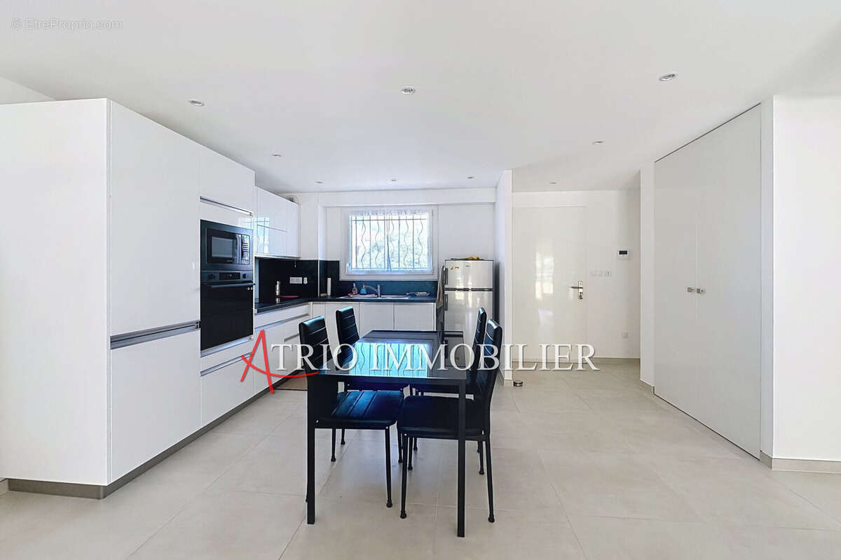 Appartement à CAGNES-SUR-MER