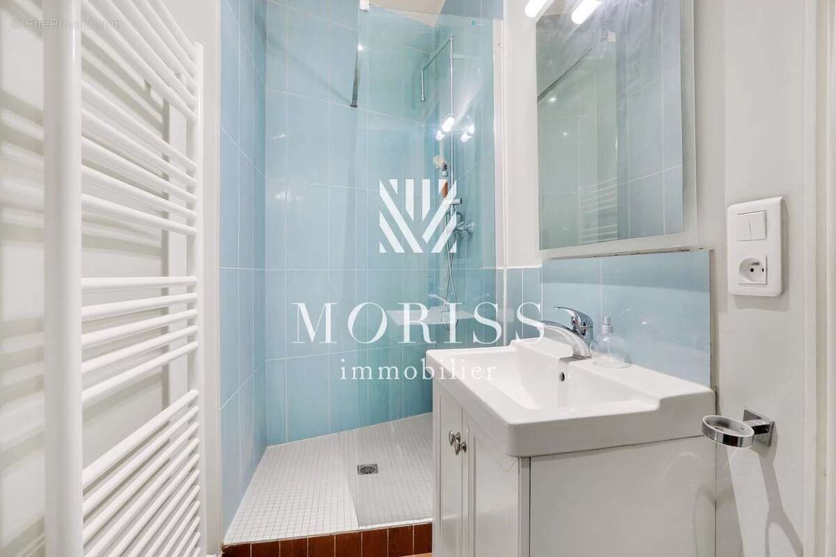 Appartement à PARIS-9E