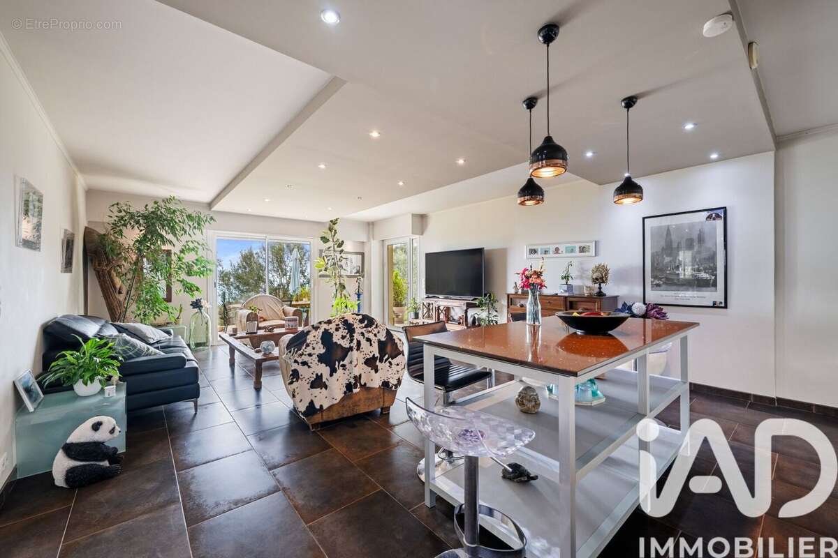 Maison 222 m² à Roquebrune-Cap-Martin  - photo 9