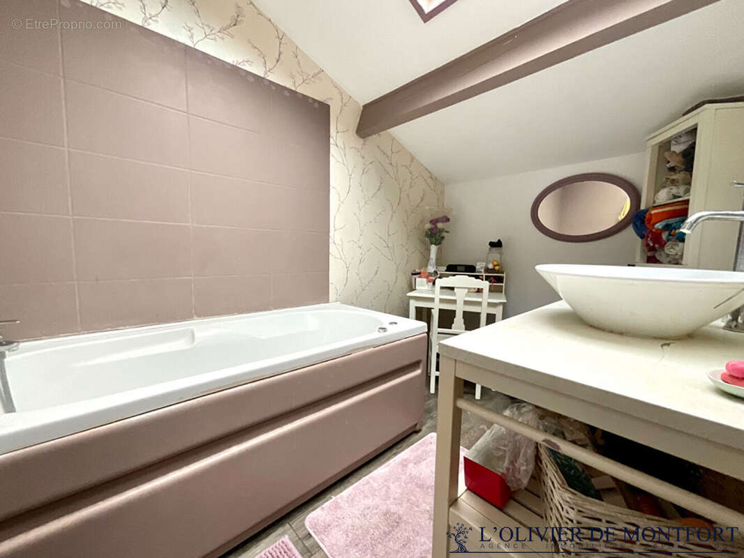 Maison à MONTFORT-L&#039;AMAURY