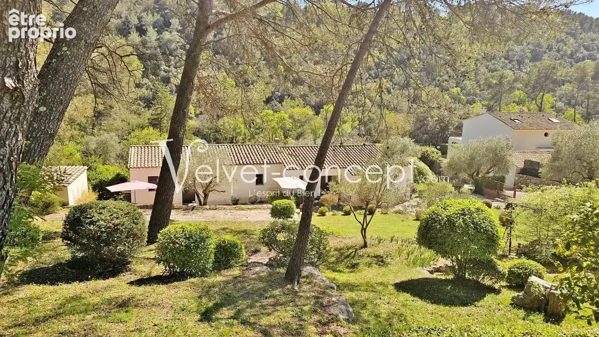 Valbonne  villa de plain pied + dépendance de 2 Pièces - photo 4