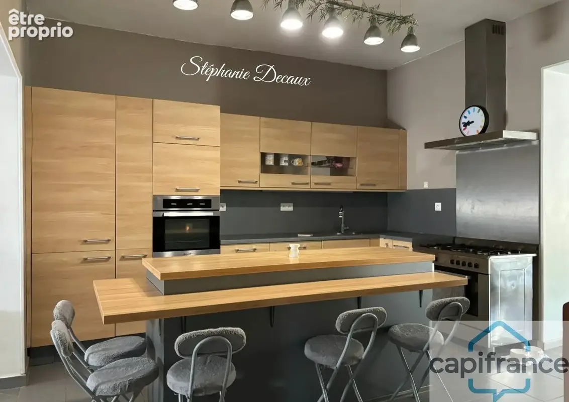  EXCLUSIVITÉ – Maison semi-mitoyenne 228 m2 -13 pièces -avec possibilité de semi plain-pied ou local professionnel – Jardin – Ce - photo 3