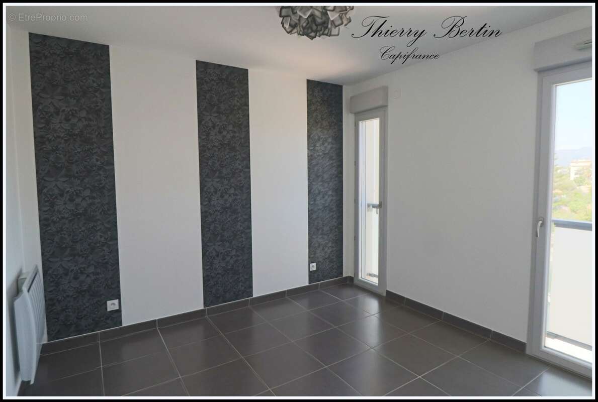 Appartement à vendre 3 pièces FREJUS (83) - photo 18