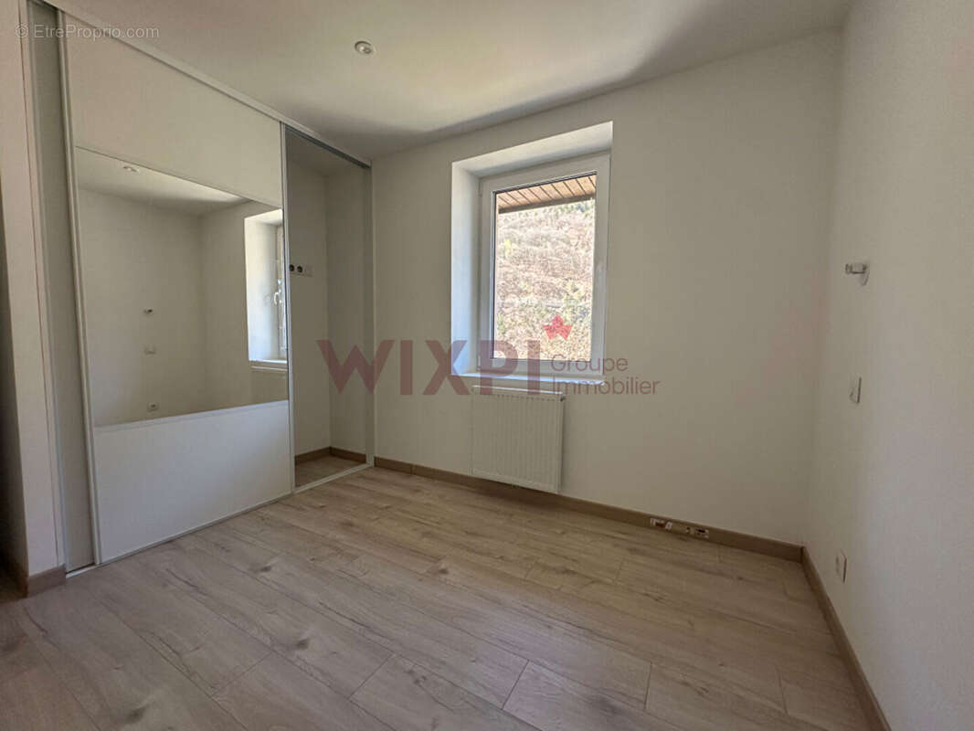 Appartement à SALINS-LES-THERMES