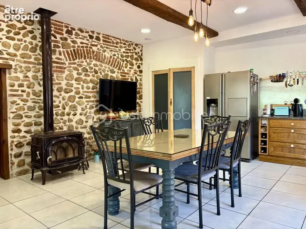 Maison familiale de 150 m² avec garage à vendre à Ponteilla (66) - photo 4