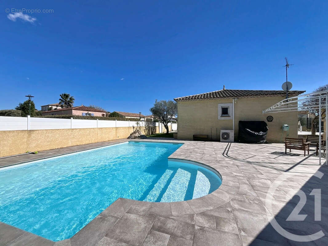 Maison 108 m² à Loupian  - photo 17