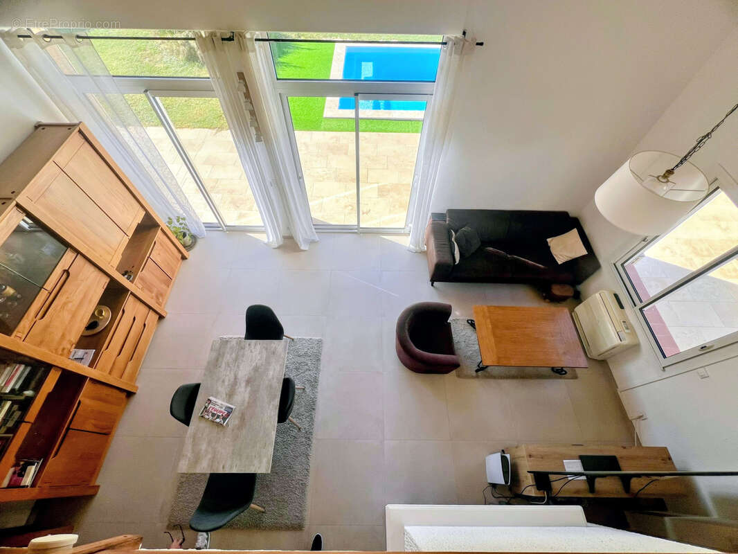 Maison à VILLENEUVE-DE-LA-RAHO