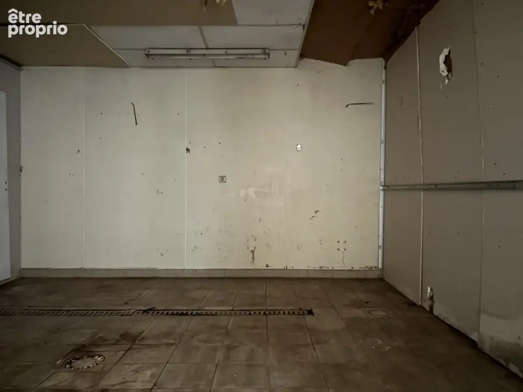 Immeuble commercial 215m2 - photo 6