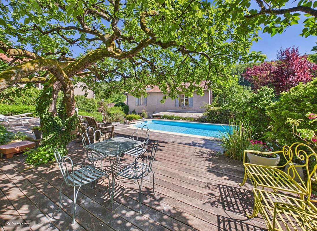 Maison à ROZERIEULLES