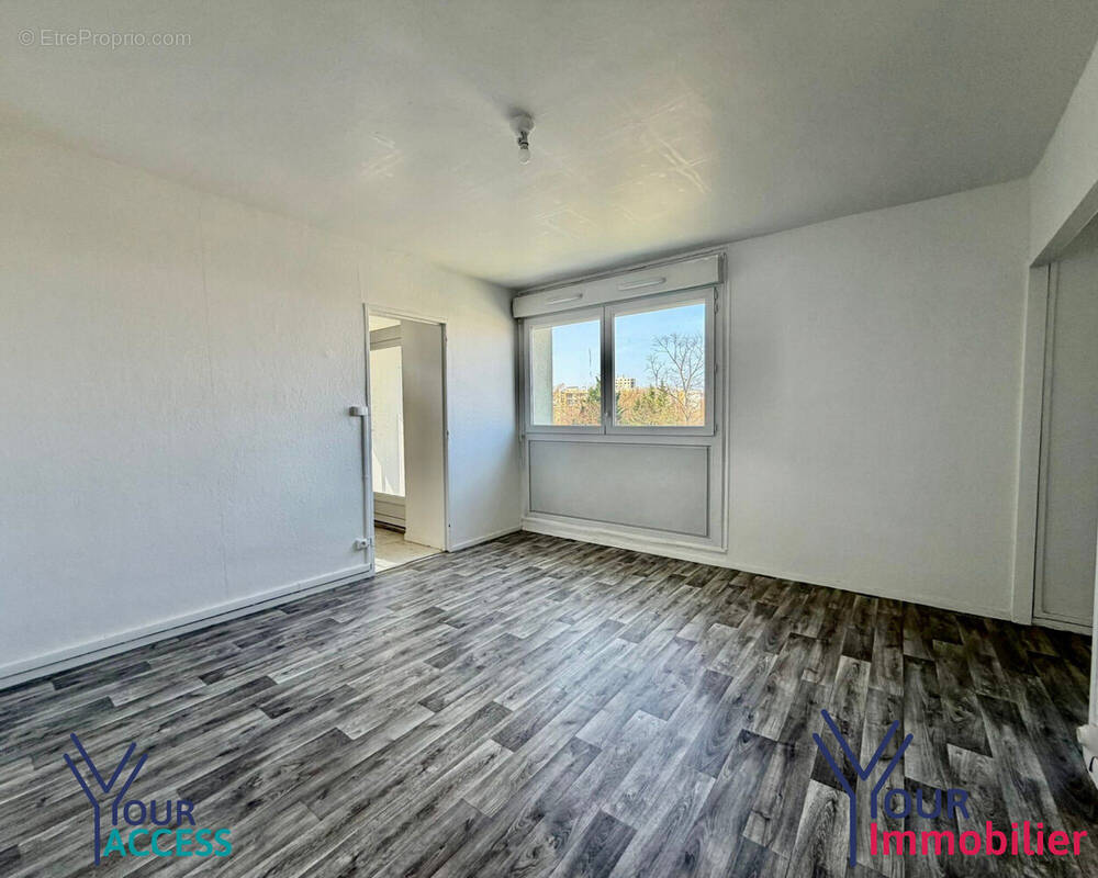 Appartement à VAULX-EN-VELIN
