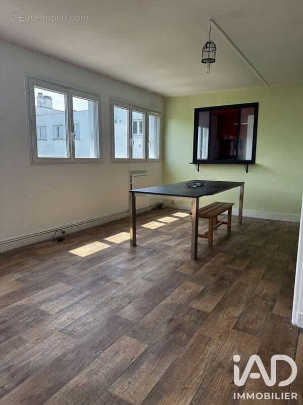 Photo 1 - Appartement à VILLIERS-LE-BEL