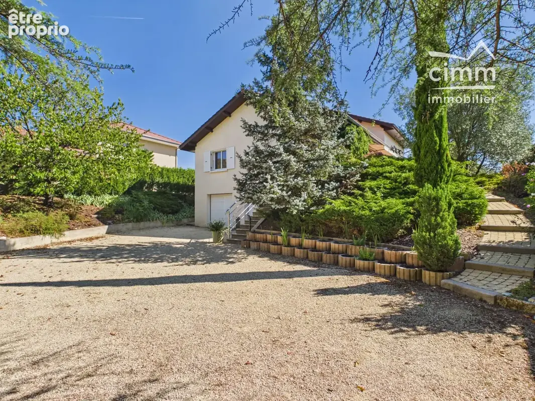 Maison 185 m² à Tullins  - photo 5