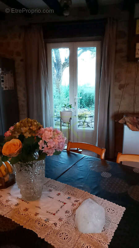 Maison à LURCY-LEVIS