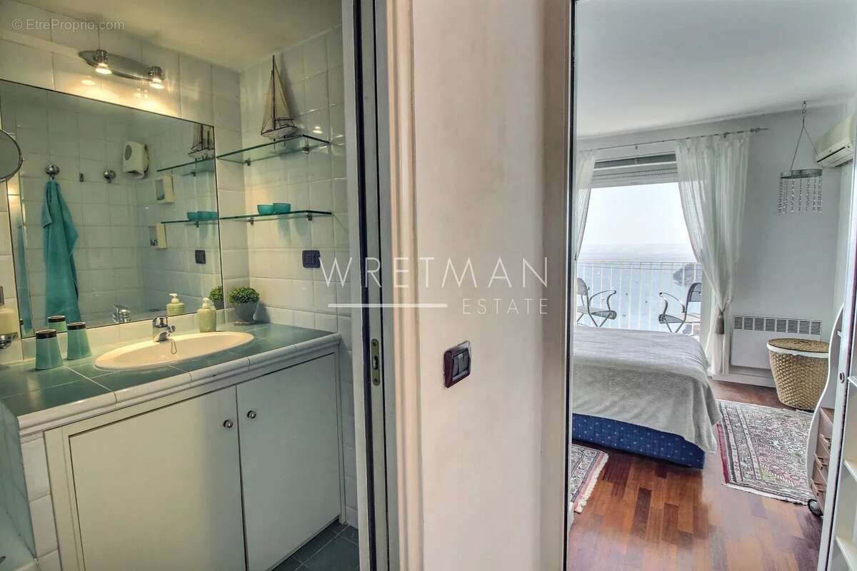 Appartement à VILLEFRANCHE-SUR-MER