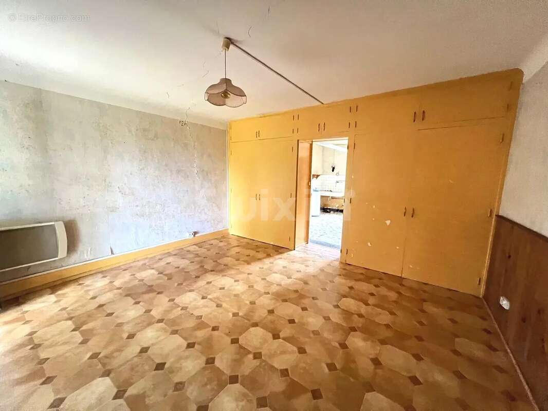 Maison à LONS-LE-SAUNIER