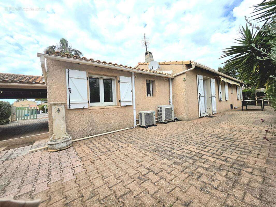 Maison à SIX-FOURS-LES-PLAGES