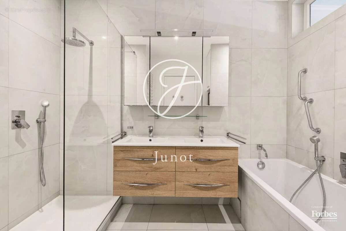 Appartement à SAINT-CLOUD