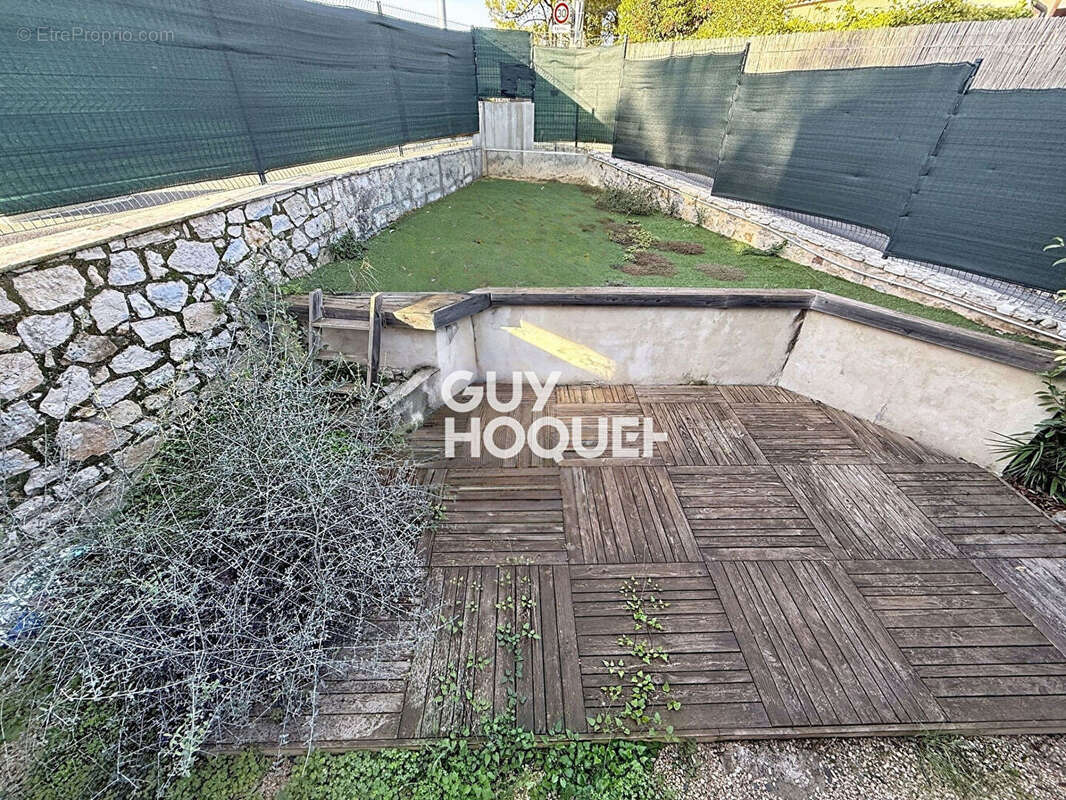 Maison à MOUANS-SARTOUX